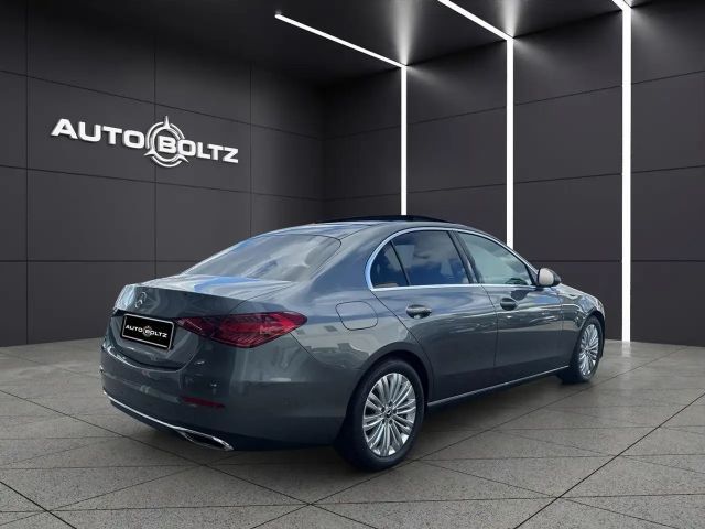 Mercedes-Benz C 200