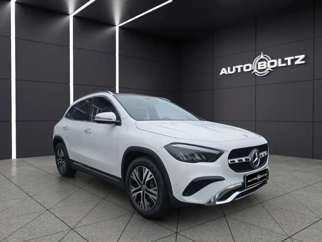 Mercedes-Benz GLA 180