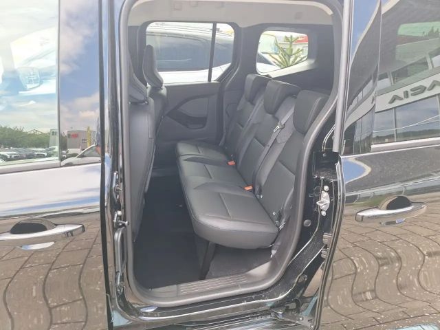 Nissan Townstar