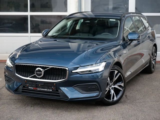 Volvo V60 B4 Core LEDER+NAVI+ACC+4xSHZ+KEYLESS+PDC+CAM 2025 Benzine