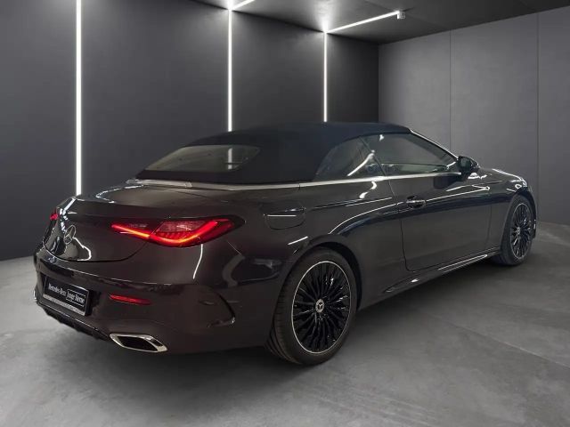 Mercedes-Benz CLE 200