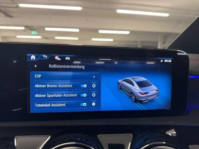 Mercedes-Benz CLA 200