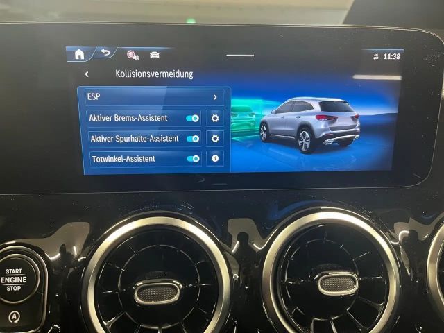 Mercedes-Benz GLA 180