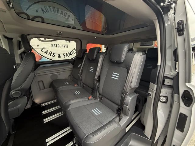 Ford Tourneo Custom
