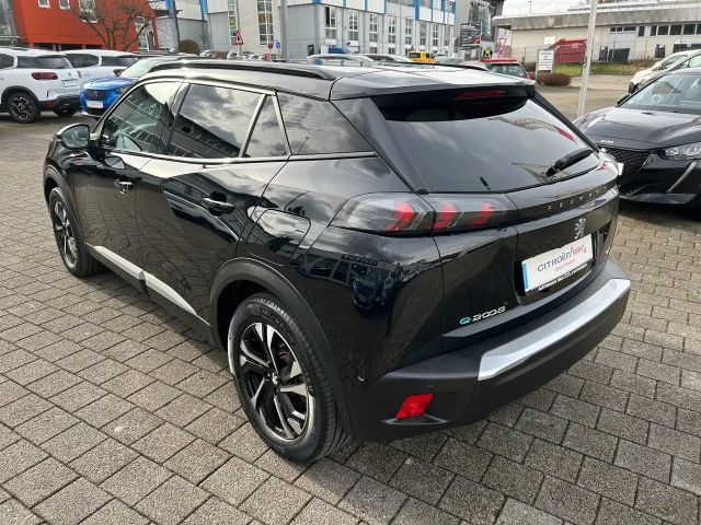 Peugeot e-2008