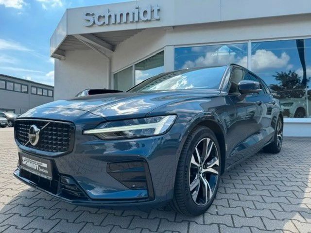 Volvo V60 B4 B DKG Plus Dark Head-Up, Panoramadach 2025 Benzine