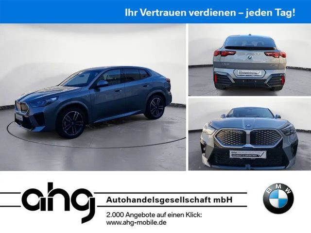 BMW iX2 ix2 xDrive30 M Sportpaket AHK Iconic Glow Iconic 2025 Elektrisch