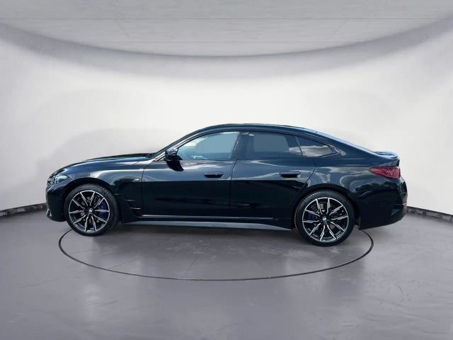 BMW 440