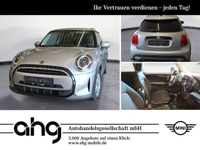 MINI Cooper Essential Trim Lenkradhzg. PDC Navi 2023 Benzine