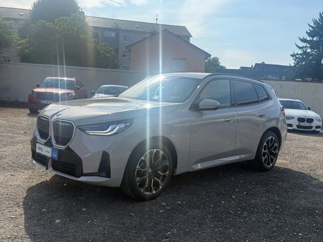 BMW X3 xDrive20 M SPORT Driving Assistant Pro AHK Ic 2025 Benzine