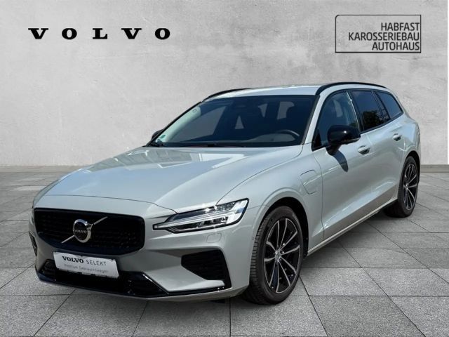 Volvo V60 Plus T6 Dark Recharge Plug-In Hybrid AWD StandHZG 2025 Hybride / Benzine