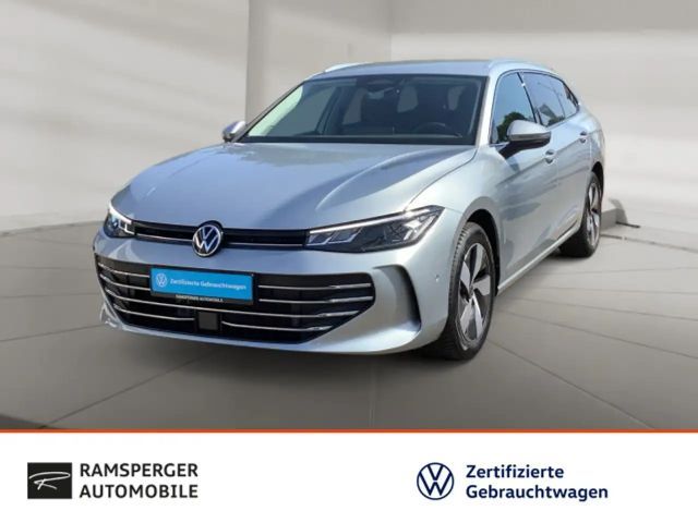 Volkswagen Passat Variant 1.5 TSI DSG Business ACC LED Kame 2025 Benzine