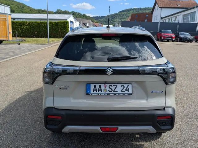 Suzuki S-Cross