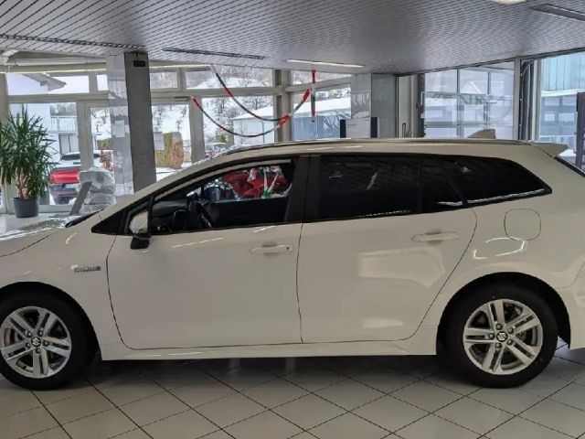 Suzuki Swace