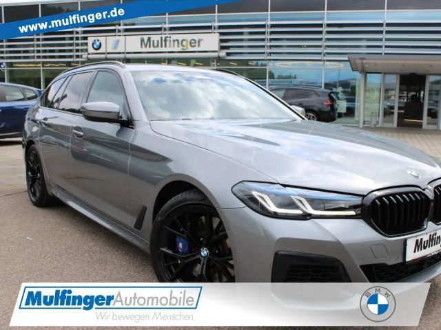BMW 540 i xDr.T.M Sport Pro HUD ACC SurView Laser 19" 2023 Benzine