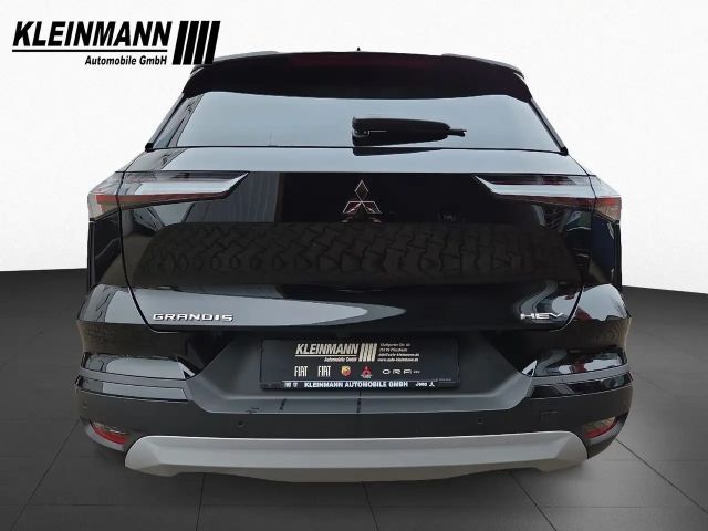 Mitsubishi Grandis