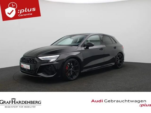 Audi RS3 RS 3 Sportback 2.5 TFSI quattro . LED Navi B&O 2024 Benzine