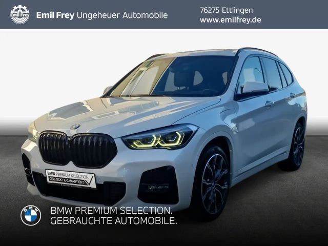 BMW X1 xDrive25e, AHK, RFK, M-Sportpaket 2021 Hybride / Benzine