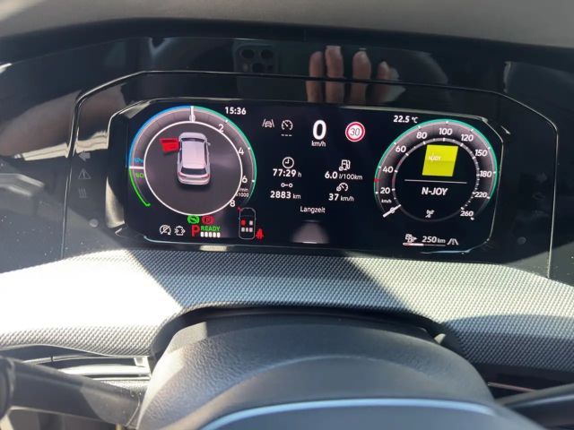 Volkswagen Golf GTE
