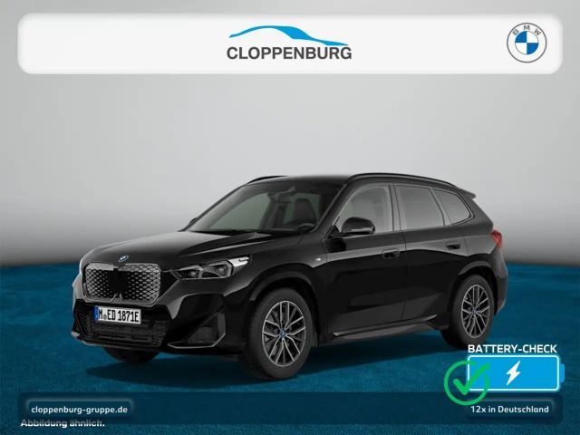 BMW iX1 xDrive30 Head-Up+AHK+Navi+ACC+SHZ+KeyGO+HiFi 2023 Elektrisch