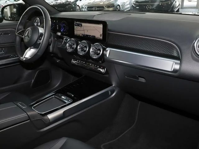 Mercedes-Benz EQB 250