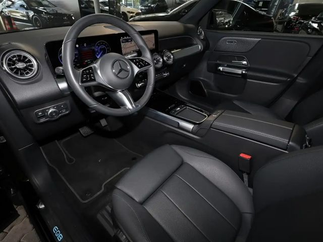 Mercedes-Benz EQB 250