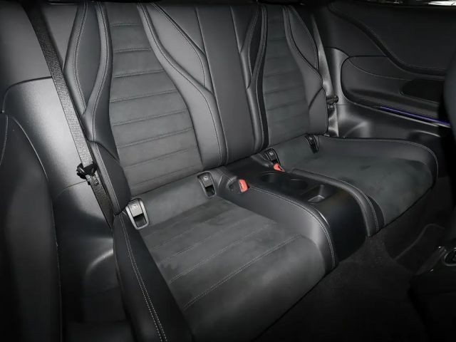 Mercedes-Benz CLE 200