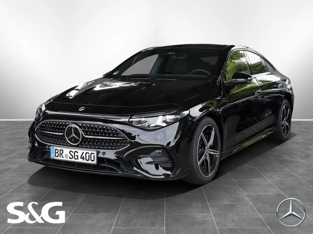 Mercedes-Benz CLA 200 AMG MBUX+RüKam+M-LED+Pano+Night+Totwink 2026 Benzine