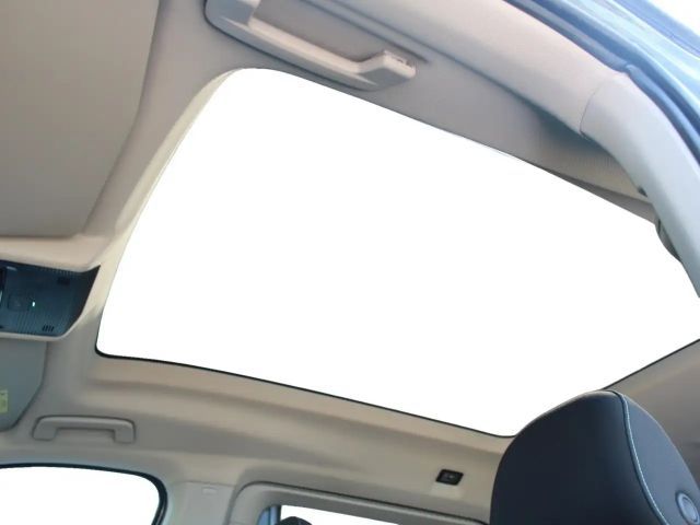 Ford Grand Tourneo