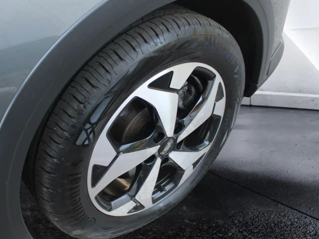 Ford Grand Tourneo