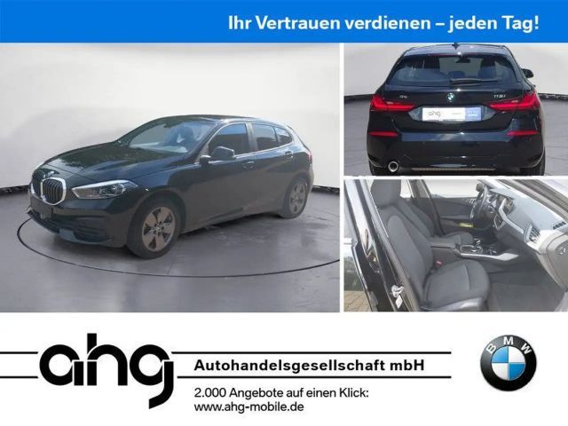 BMW 118 i Advantage PDC Sitzhzg. Vorn Lederlenkrad 2022 Benzine