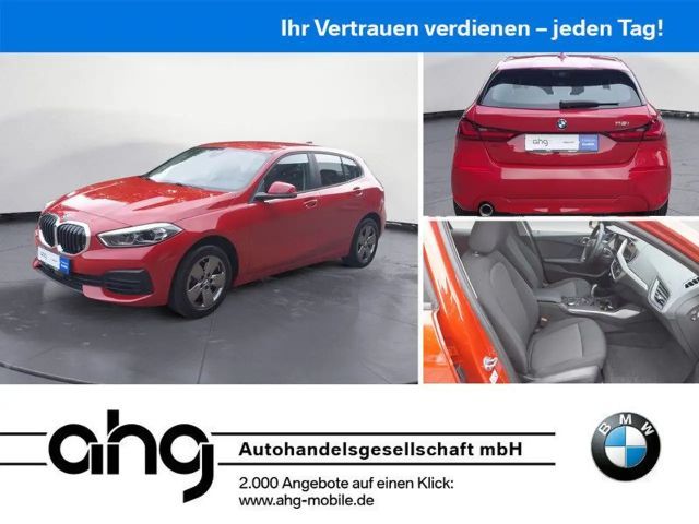 BMW 118 i Advantage PDC Sitzhzg. Vorn Lederlenkrad 2023 Benzine