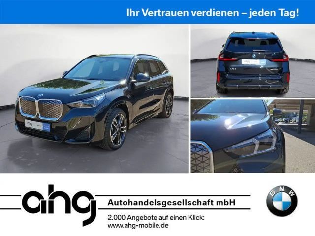 BMW iX1 xDrive30 M Sport *Navi*Rückfahrkamera*Pano*H 2026 Elektrisch