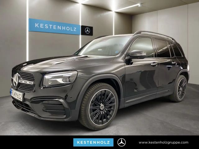 Mercedes-Benz GLB 200 AMG+NIGHT+360°+PANO+MULTI+DISTR+PARK 2026 Benzine