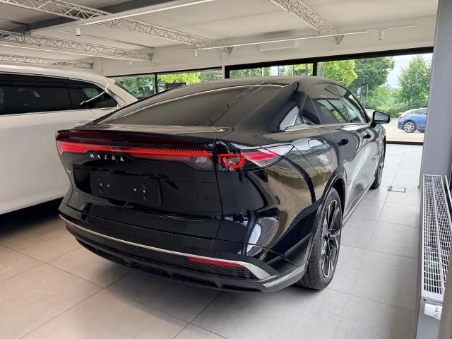 Mazda 6e