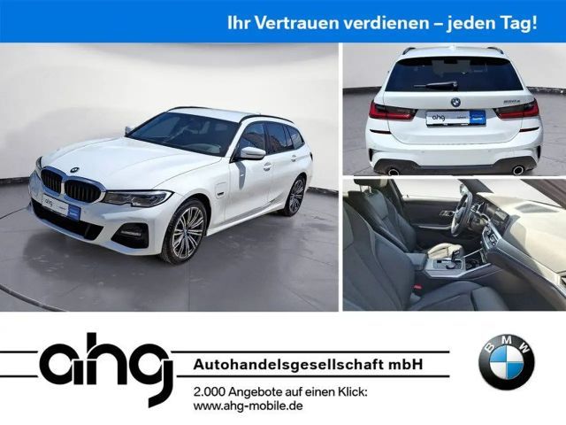 BMW 330 e Touring M-Sport *Navi*Kamera*Laser*LED*PDC* 2022 Hybride / Benzine