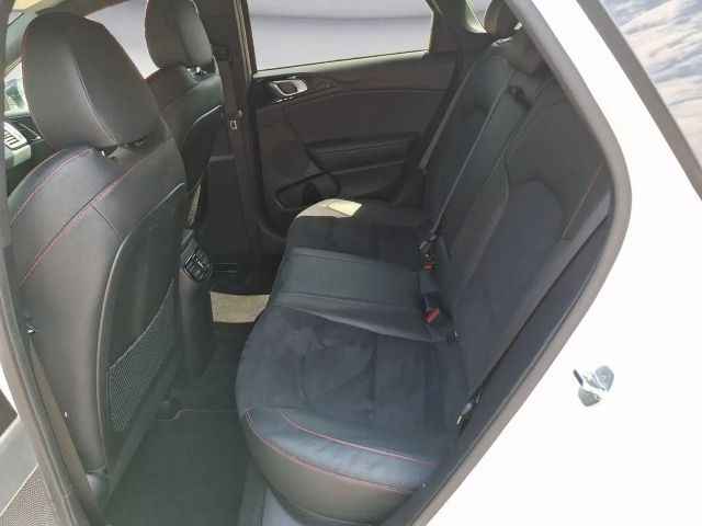 Kia Ceed / cee'd