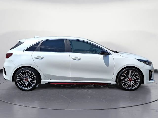Kia Ceed / cee'd