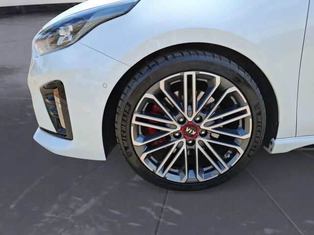 Kia Ceed / cee'd