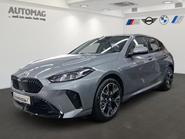 BMW 120 M-Sport*Komfortzg*ParkingAssistPlus*Head-Up* 2025 Benzine