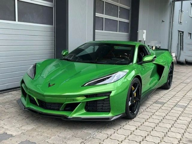 Corvette C8