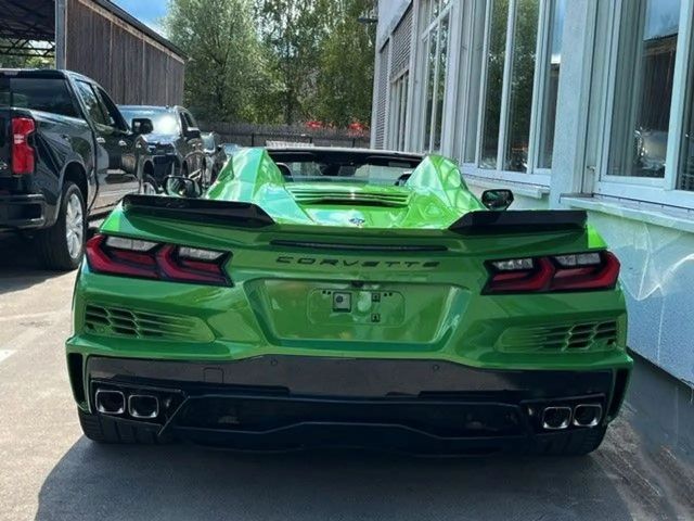 Corvette C8