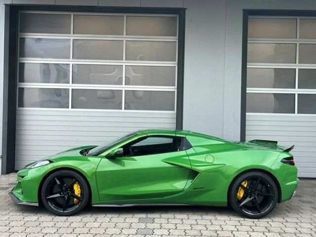 Corvette C8