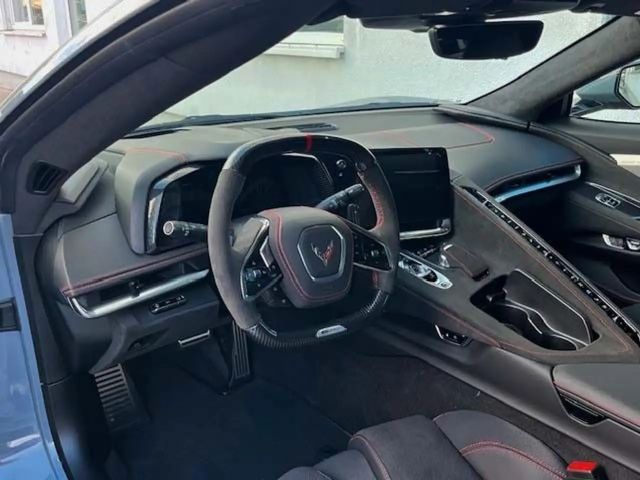 Corvette C8