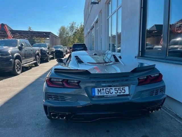Corvette C8