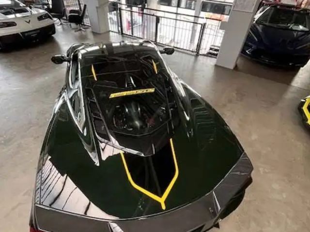 Corvette C8
