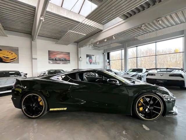 Corvette C8