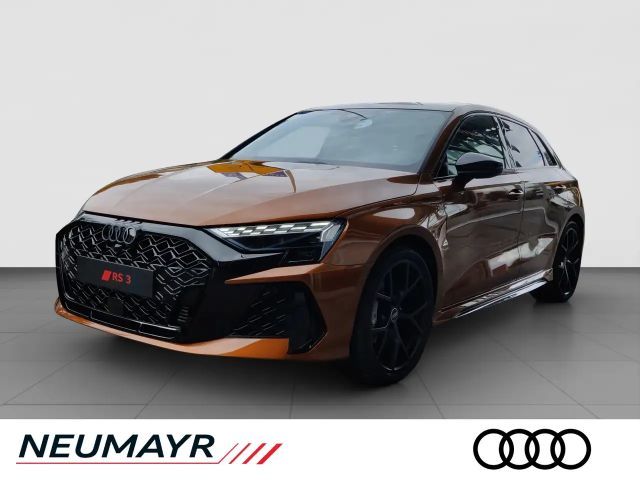 Audi RS3 Sportback quattro 290; Keramik; EXCLUSIVE! 2026 Benzine