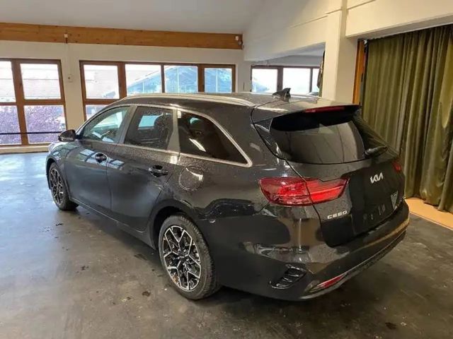 Kia Ceed SW / cee'd SW