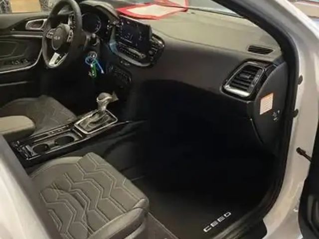 Kia Ceed SW / cee'd SW